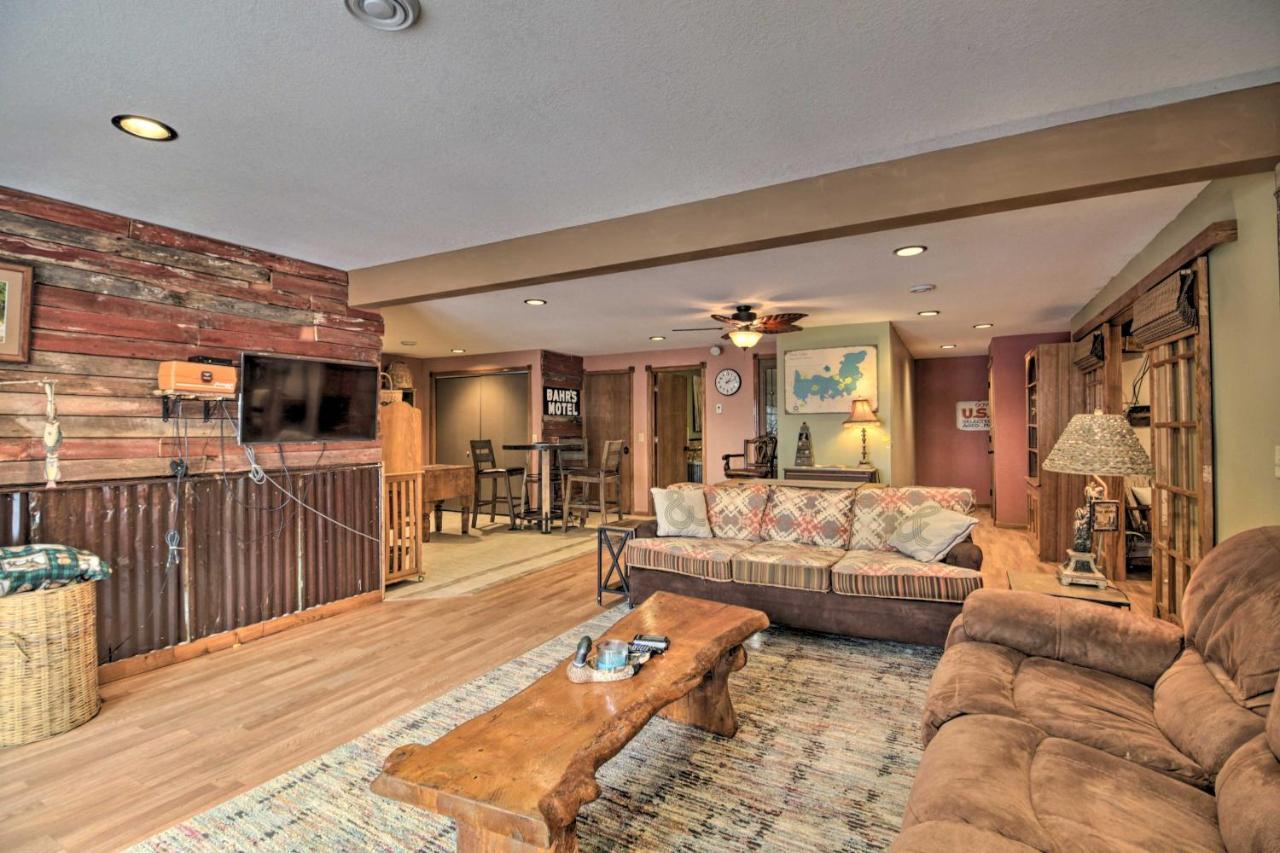 Lakefront Deer River Apt With Dock, Fire Pit And Patio Exterior foto
