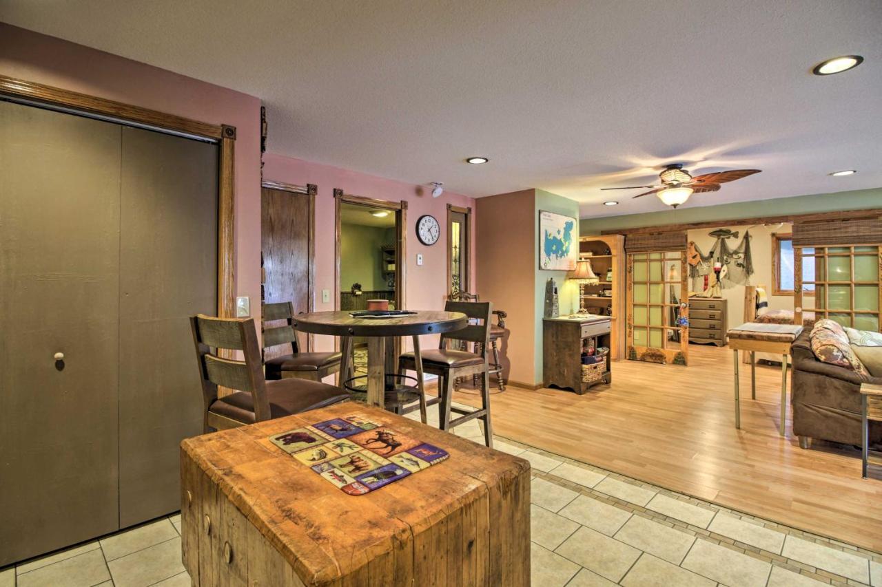 Lakefront Deer River Apt With Dock, Fire Pit And Patio Exterior foto